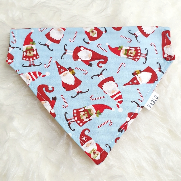 🐶 5 for $15 * Pablo Christmas Mini Santa & Stripes Reversible dog Bandan - Picture 2 of 5
